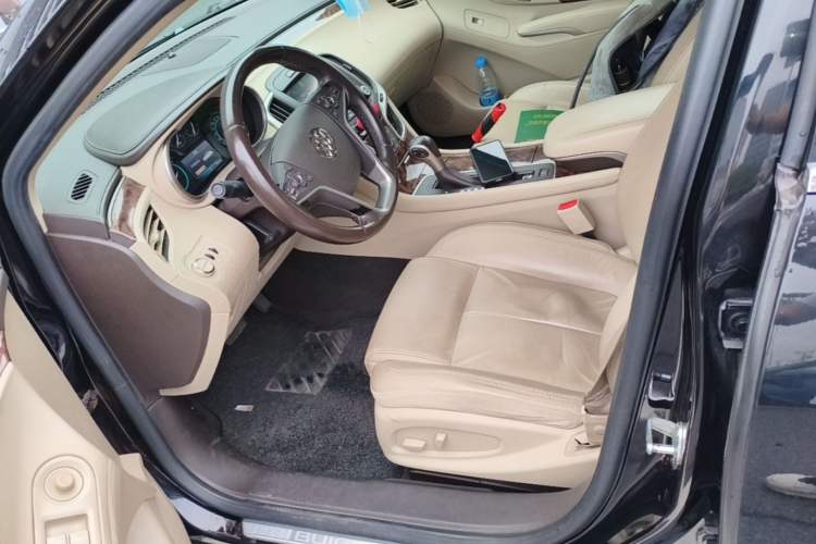 Used Buick LaCrosse 2013 2.4L SIDI Leading Comfort Version Left Front Seat