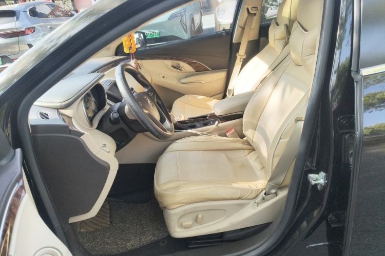 Used Buick LaCrosse 2013 2.4L SIDI Leading Comfort Version Left Front Seat