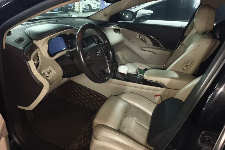 Used Buick LaCrosse 2013 3.0L SIDI V6 Smart Luxury Flagship Model Left Front Seat