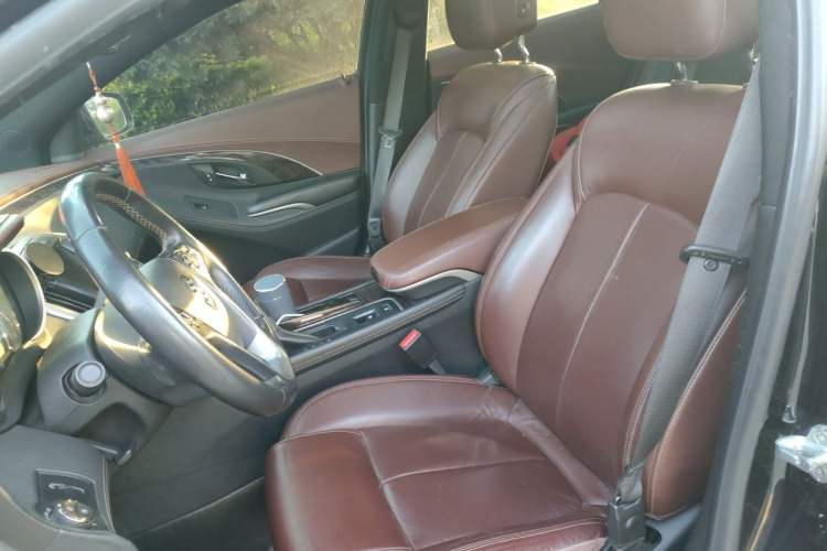 Used Buick LaCrosse 2013 2.4L SIDI Elite Comfort Version Left Front Seat