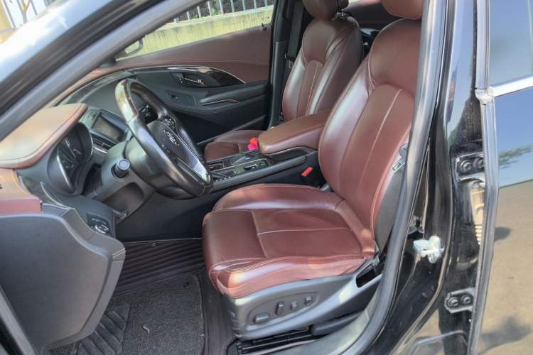 Used Buick LaCrosse 2013 2.0T SIDI Smart Luxury Flagship Edition Left Front Seat
