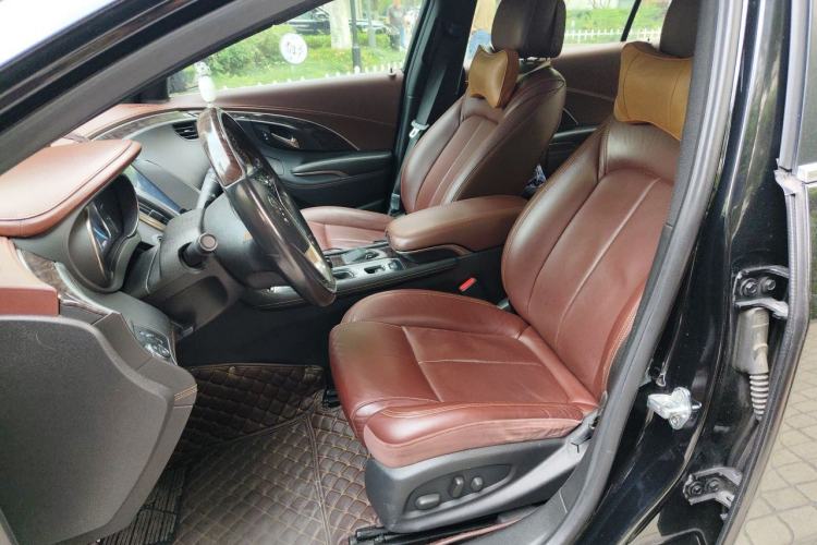 Used Buick LaCrosse 2013 2.4L SIDI Luxury Comfort Edition Left Front Seat