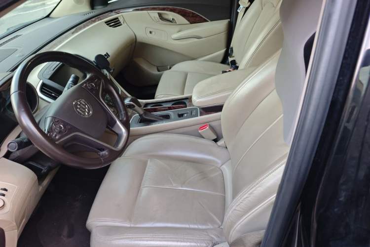 Used Buick LaCrosse 2013 2.4L SIDI Leading Comfort Version Left Front Seat