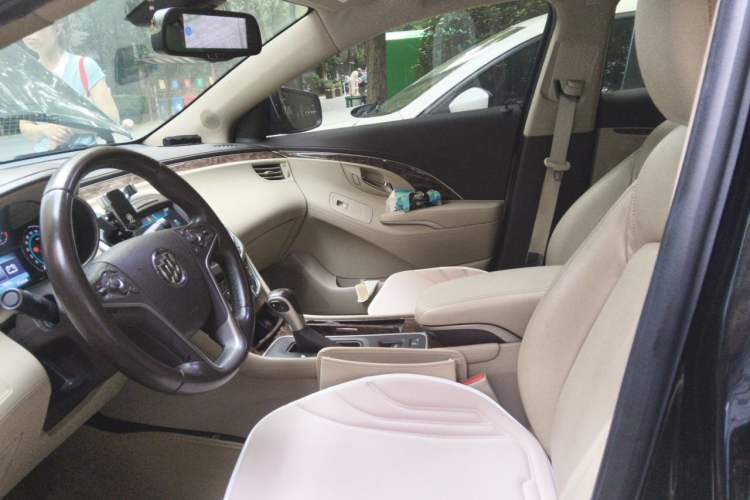 Used Buick LaCrosse 2013 2.4L SIDI Leading Comfort Version Left Front Seat
