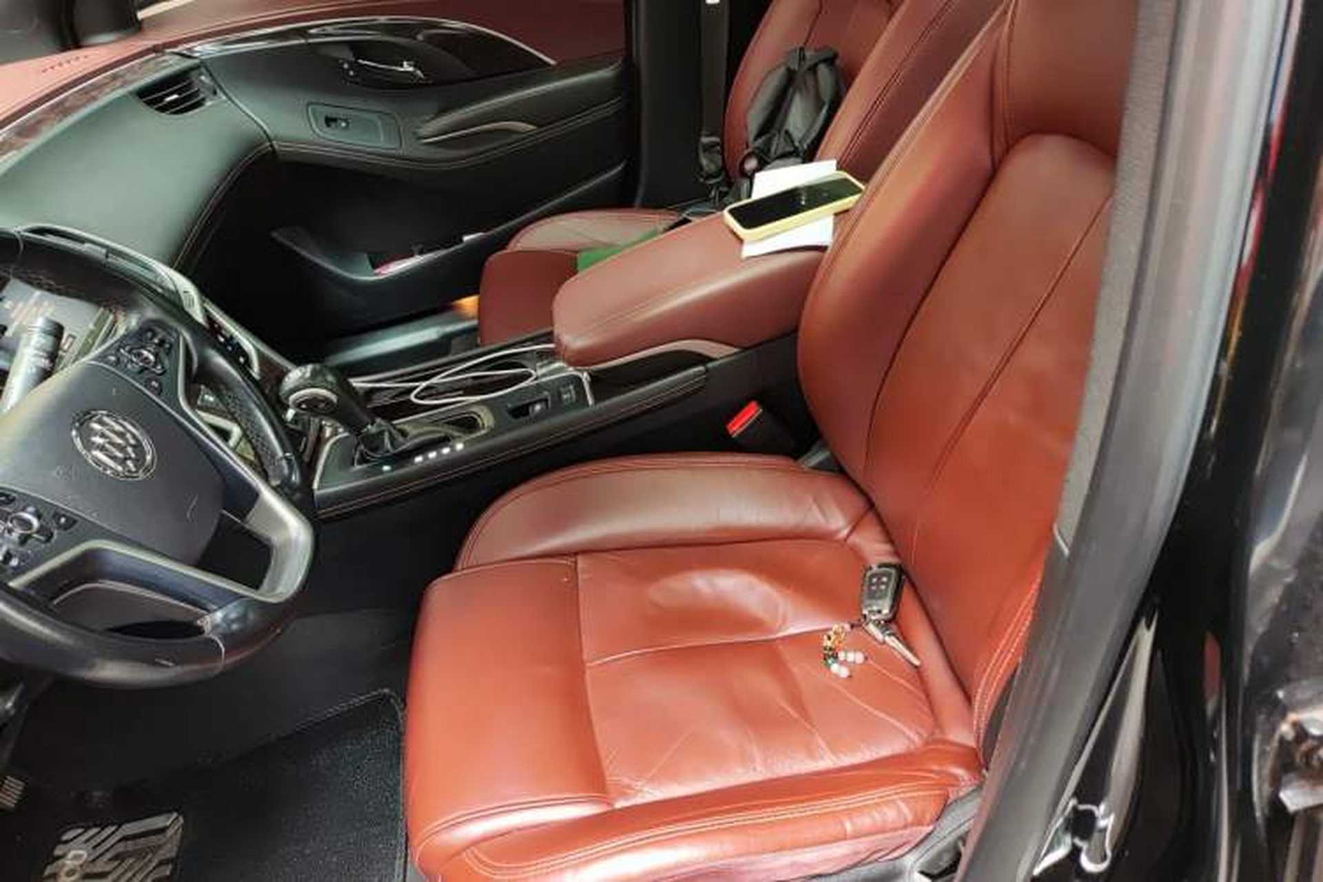 Used Buick LaCrosse 2013 2.4L SIDI Elite Comfort Version Left Front Seat
