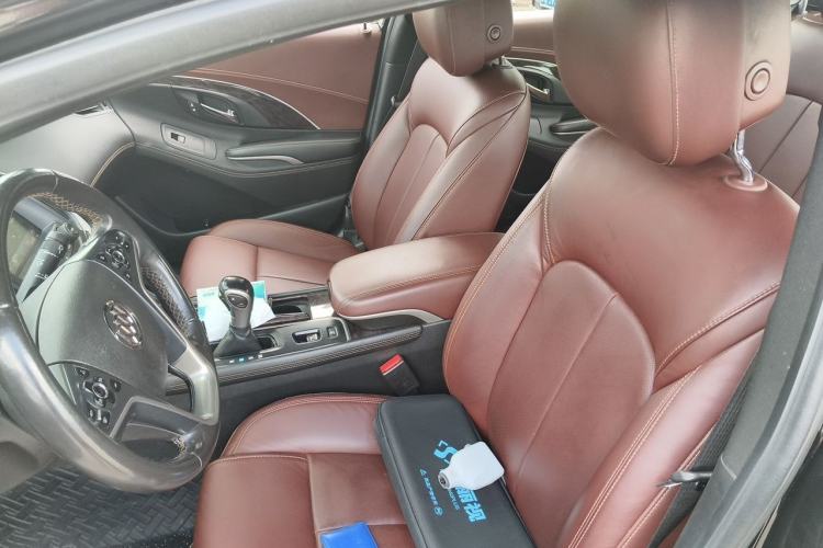 Used Buick LaCrosse 2013 2.4L SIDI Elite Comfort Version Left Front Seat