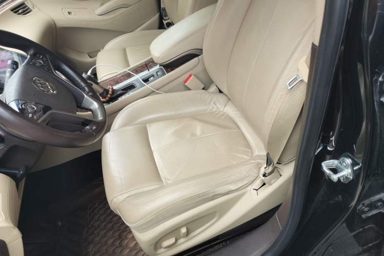 Used Buick LaCrosse 2013 2.4L SIDI Leading Comfort Version Left Front Seat