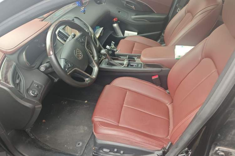 Used Buick LaCrosse 2013 2.4L SIDI Luxury Comfort Edition Left Front Seat