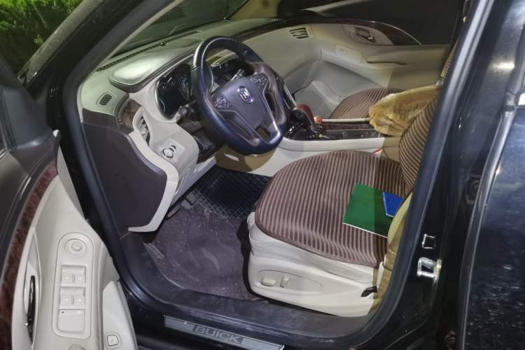 Used Buick LaCrosse 2013 2.4L SIDI Leading Comfort Version Left Front Seat