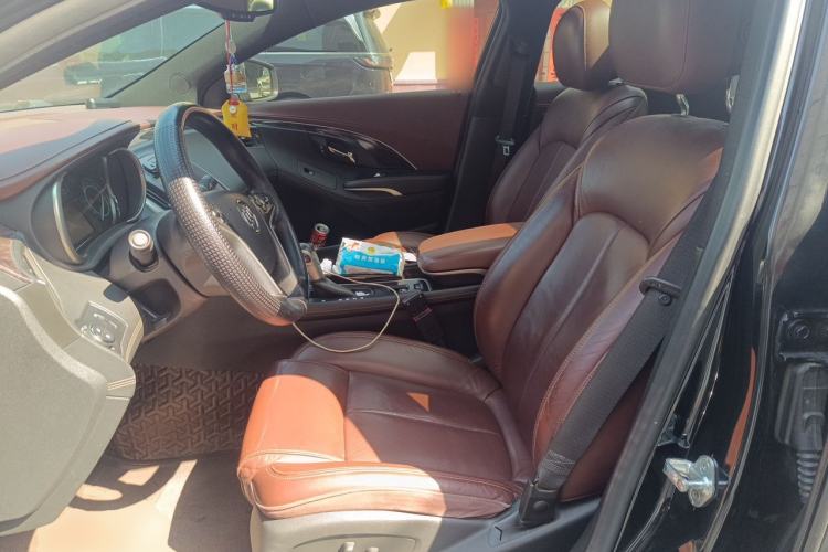 Used Buick LaCrosse 2013 2.4L SIDI Elite Comfort Version Left Front Seat