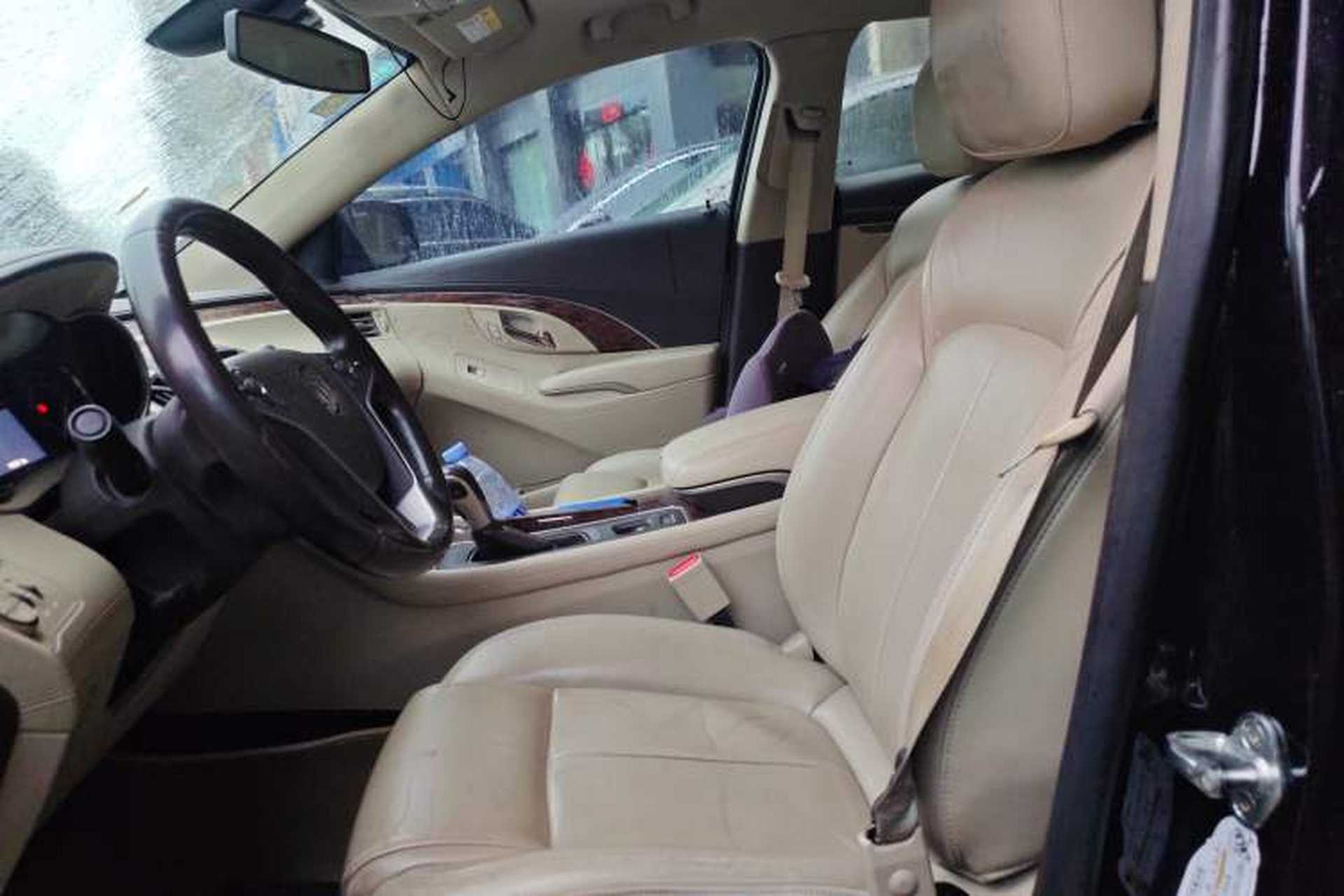 Used Buick LaCrosse 2013 2.4L SIDI Leading Comfort Version Left Front Seat