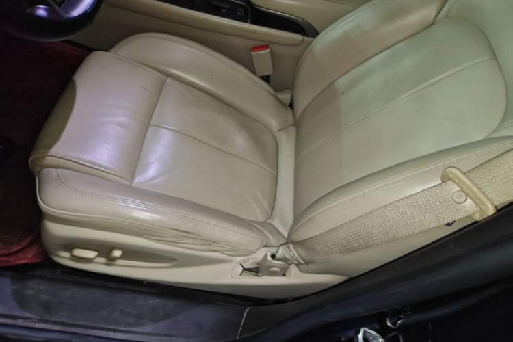 Used Buick LaCrosse 2013 2.4L SIDI Leading Comfort Version Left Front Seat
