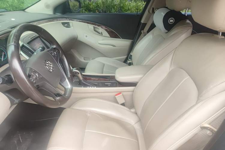 Used Buick LaCrosse 2013 2.4L SIDI Leading Comfort Version Left Front Seat