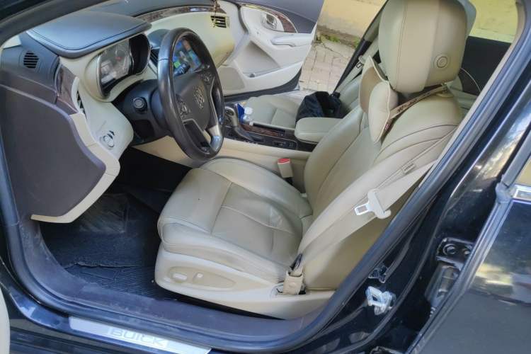 Used Buick LaCrosse 2013 2.4L SIDI Leading Comfort Version Left Front Seat