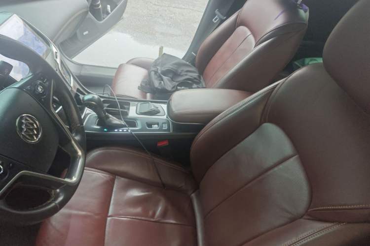 Used Buick LaCrosse 2013 2.0T SIDI Smart Luxury Flagship Edition Left Front Seat