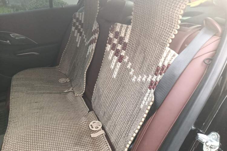 Used Buick LaCrosse 2013 2.4L SIDI Elite Comfort Version Left Rear Seat