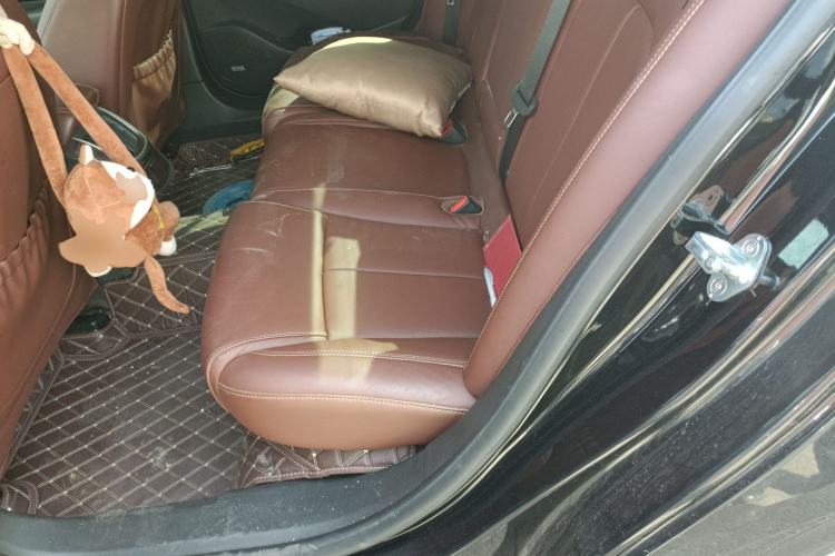 Used Buick LaCrosse 2013 2.4L SIDI Luxury Comfort Edition Left Rear Seat