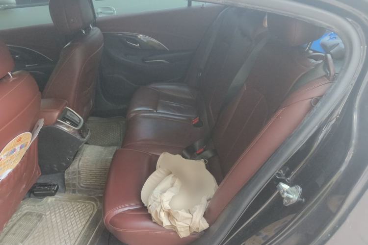 Used Buick LaCrosse 2013 2.4L SIDI Elite Comfort Version Left Rear Seat