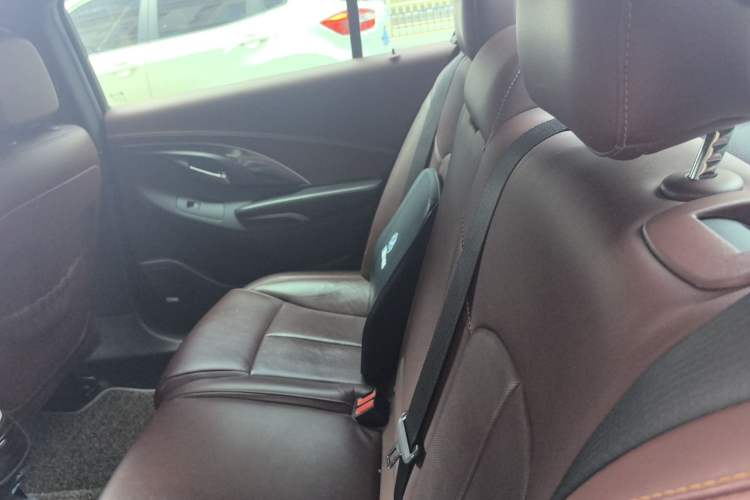 Used Buick LaCrosse 2013 2.0T SIDI Smart Luxury Flagship Edition Left Rear Seat