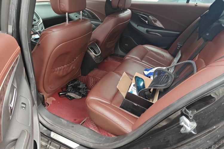Used Buick LaCrosse 2013 2.4L SIDI Luxury Comfort Edition Left Rear Seat