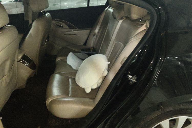 Used Buick LaCrosse 2013 2.4L SIDI Leading Comfort Version Left Rear Seat