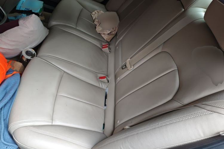 Used Buick LaCrosse 2013 2.4L SIDI Leading Comfort Version Left Rear Seat