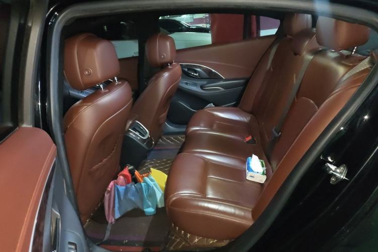 Used Buick LaCrosse 2013 2.4L SIDI Elite Comfort Version Left Rear Seat
