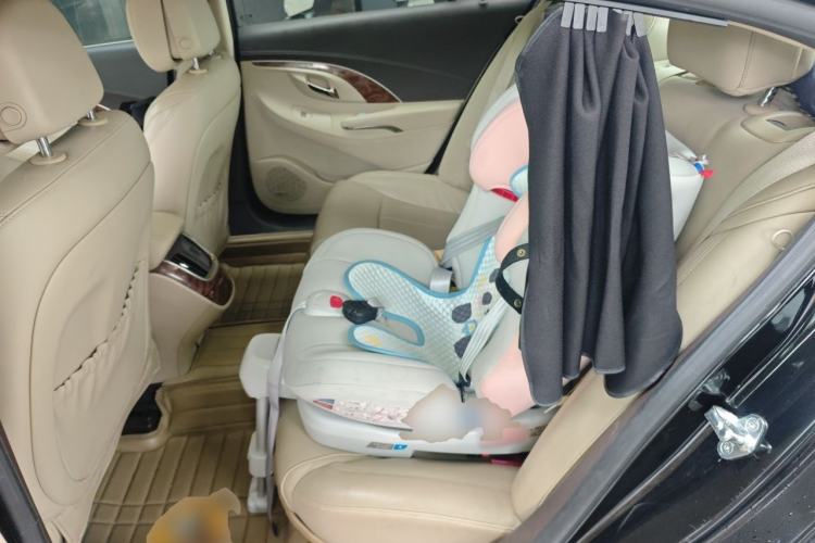 Used Buick LaCrosse 2013 2.4L SIDI Luxury Comfort Edition Left Rear Seat