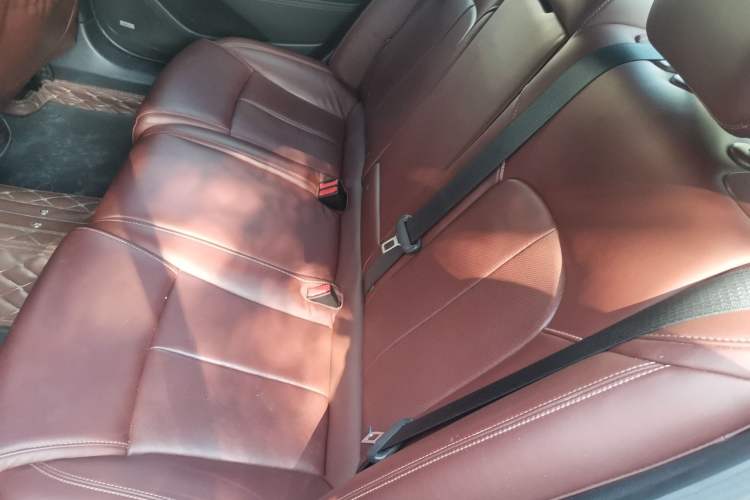 Used Buick LaCrosse 2013 2.4L SIDI Luxury Comfort Edition Left Rear Seat