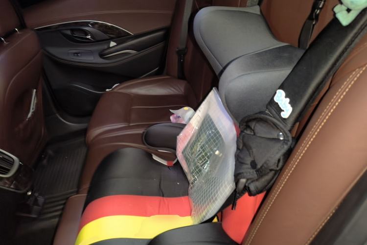 Used Buick LaCrosse 2013 2.0T SIDI Elite Tech Version Left Rear Seat