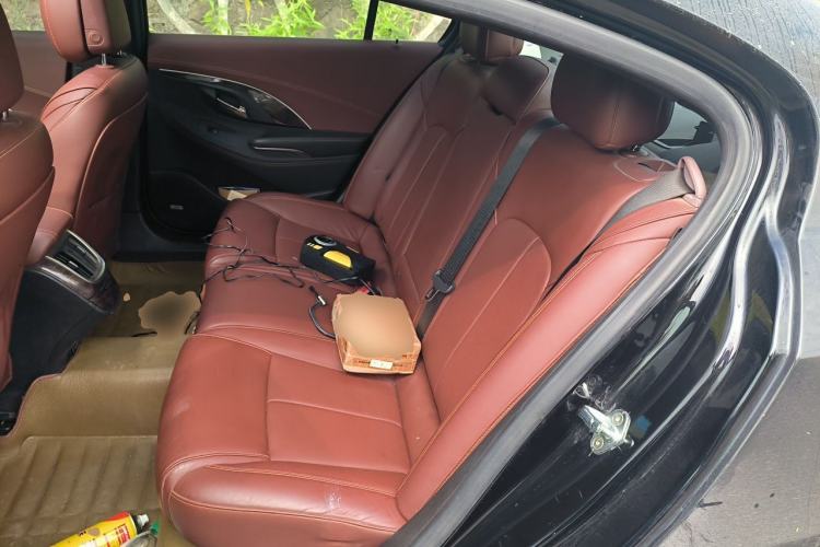 Used Buick LaCrosse 2013 2.4L SIDI Luxury Comfort Edition Left Rear Seat