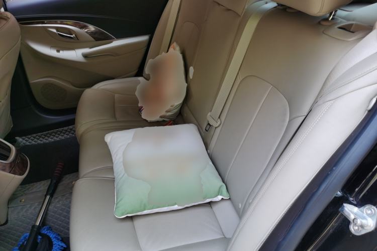 Used Buick LaCrosse 2013 2.4L SIDI Leading Comfort Version Left Rear Seat