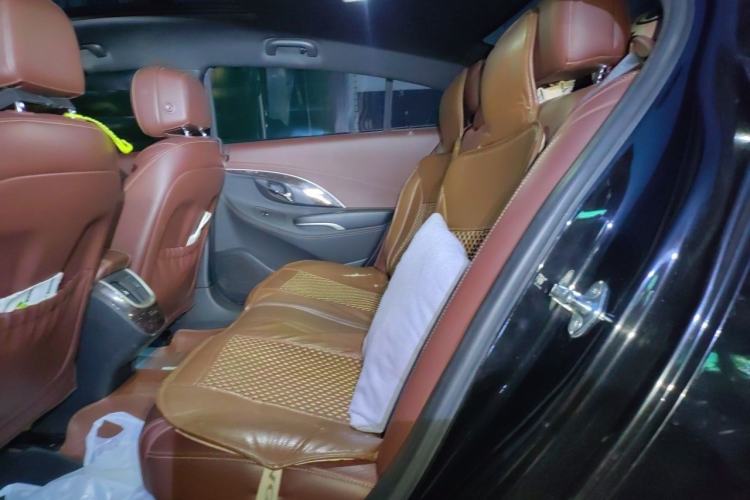 Used Buick LaCrosse 2013 2.4L SIDI Elite Comfort Version Left Rear Seat