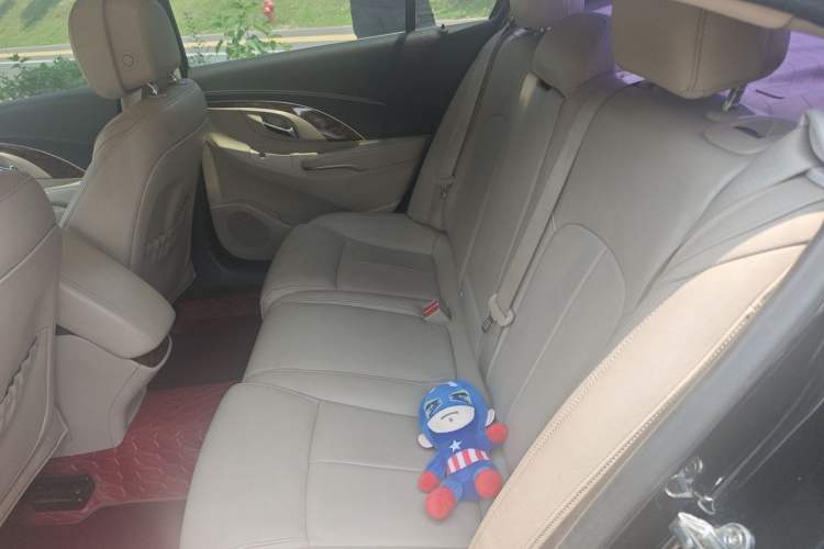 Used Buick LaCrosse 2013 2.4L SIDI Leading Comfort Version Left Rear Seat