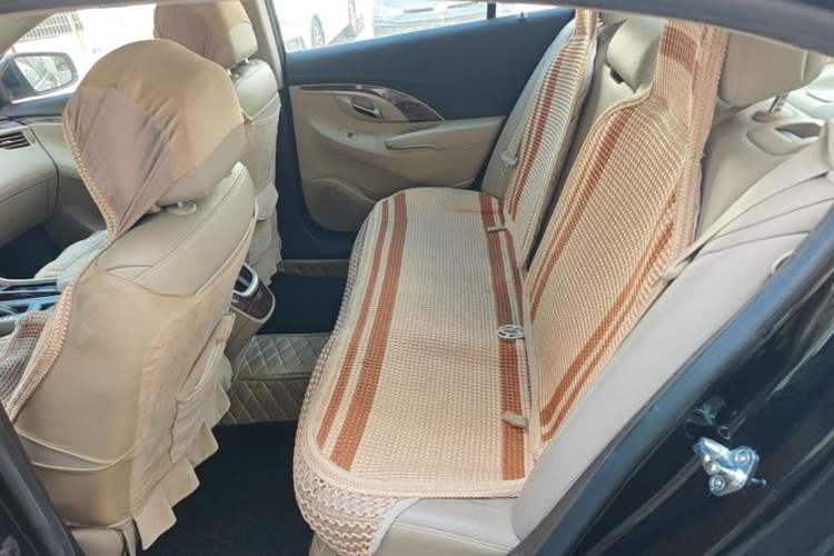 Used Buick LaCrosse 2013 2.4L SIDI Leading Comfort Version Left Rear Seat
