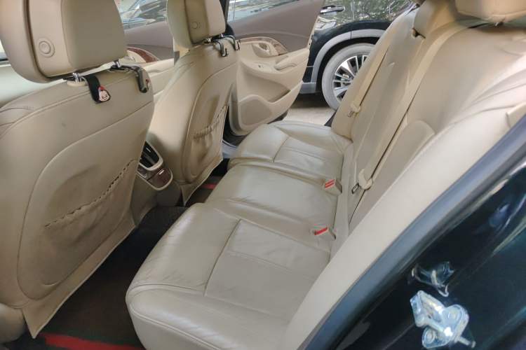Used Buick LaCrosse 2013 2.4L SIDI Leading Comfort Version Left Rear Seat