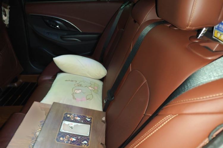 Used Buick LaCrosse 2013 2.4L SIDI Elite Comfort Version Left Rear Seat