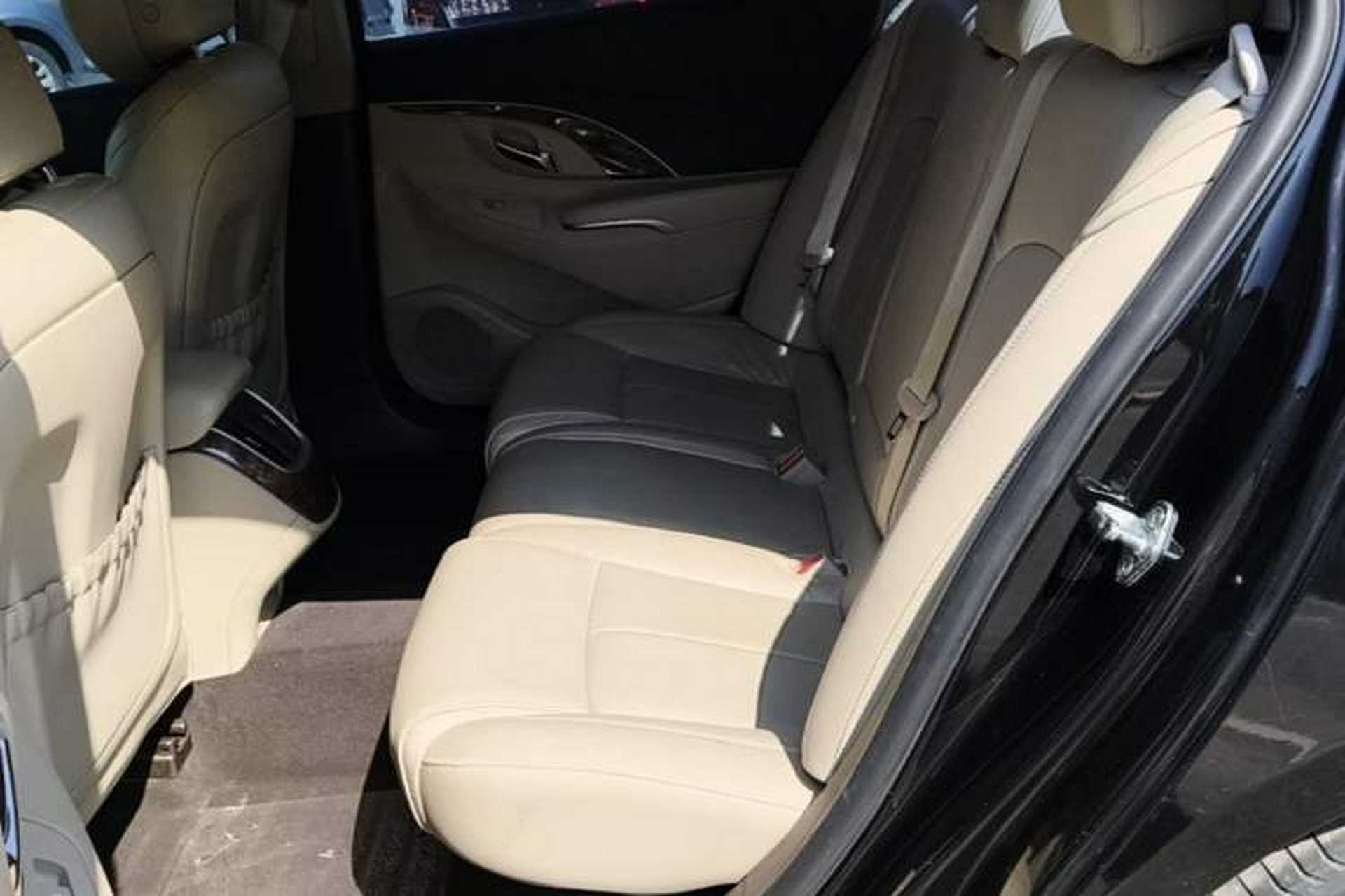 Used Buick LaCrosse 2013 2.4L SIDI Leading Comfort Version Left Rear Seat