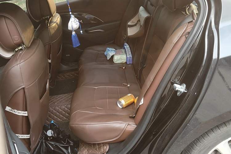 Used Buick LaCrosse 2013 2.4L SIDI Luxury Comfort Edition Left Rear Seat