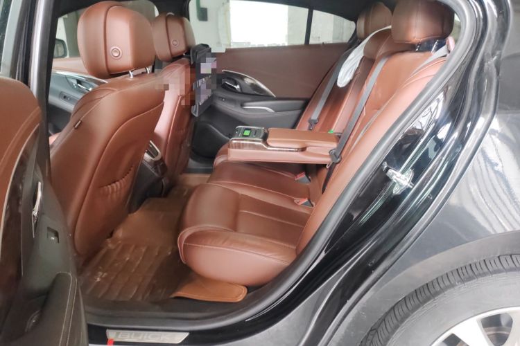 Used Buick LaCrosse 2013 2.4L SIDI Elite Comfort Version Left Rear Seat