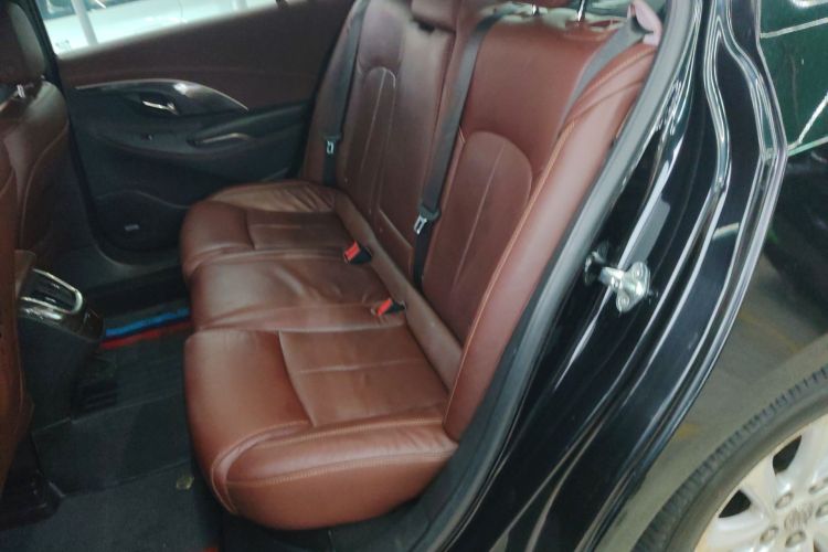 Used Buick LaCrosse 2013 2.0T SIDI Smart Luxury Flagship Edition Left Rear Seat