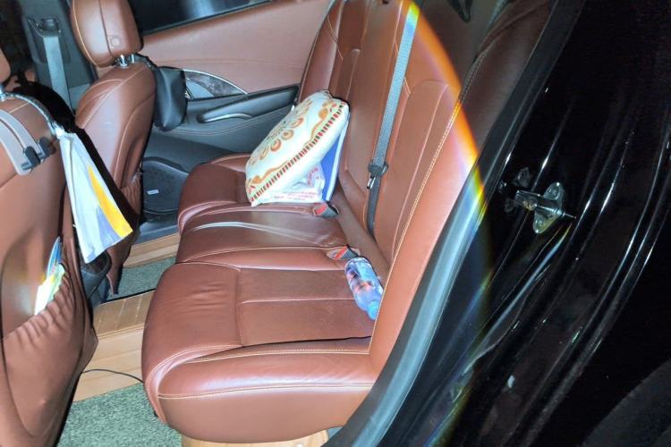 Used Buick LaCrosse 2013 2.4L SIDI Luxury Comfort Edition Left Rear Seat