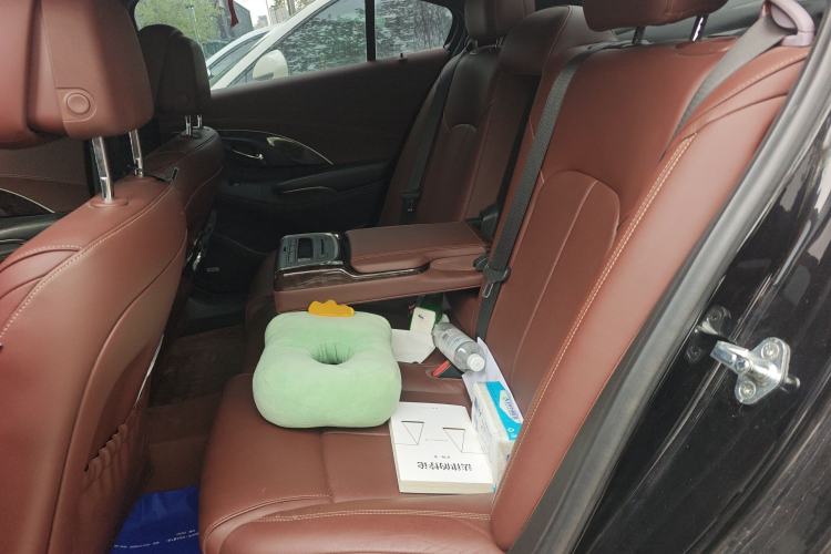 Used Buick LaCrosse 2013 2.4L SIDI Luxury Comfort Edition Left Rear Seat