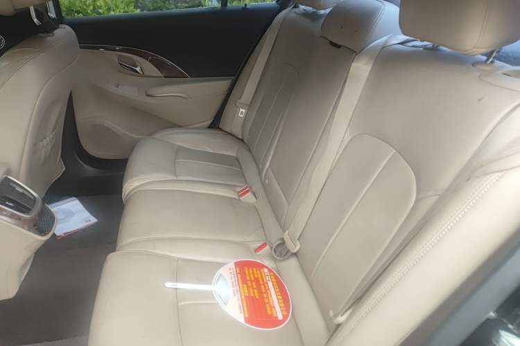 Used Buick LaCrosse 2013 2.4L SIDI Leading Comfort Version Left Rear Seat