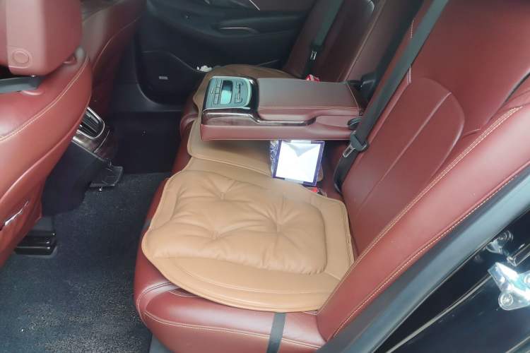 Used Buick LaCrosse 2013 2.4L SIDI Luxury Comfort Edition Left Rear Seat