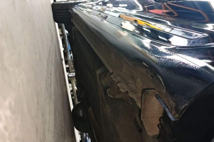 Used Buick LaCrosse 2013 2.4L SIDI Leading Comfort Version Left Side Sill