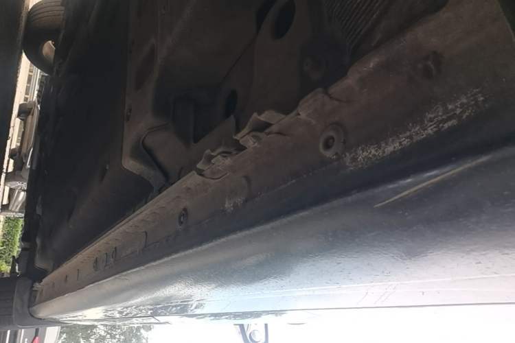 Used Buick LaCrosse 2013 2.4L SIDI Leading Comfort Version Left Side Sill