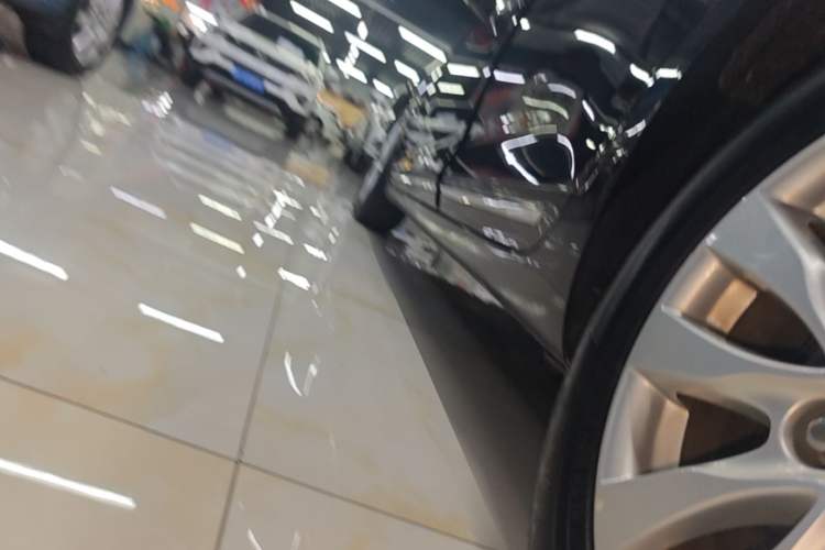 Used Buick LaCrosse 2013 2.4L SIDI Elite Comfort Version Left Side Sill