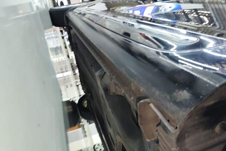 Used Buick LaCrosse 2013 2.4L SIDI Leading Comfort Version Left Side Sill