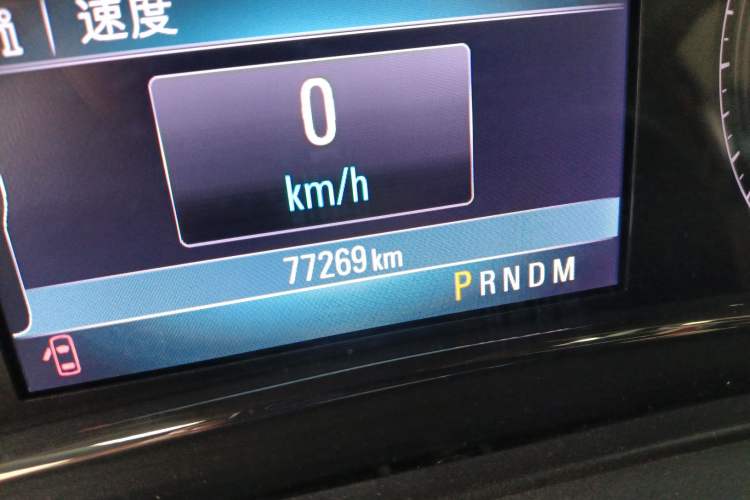 Used Buick LaCrosse 2013 2.4L SIDI Elite Comfort Version Odometer Close Up
